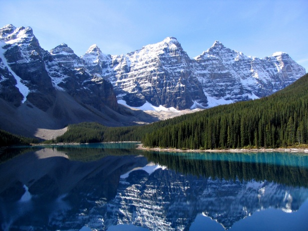 canadian rockies mountains lake germanstravel